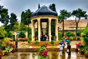 بهترین کافه‌های نزدیک حافظیه شیراز